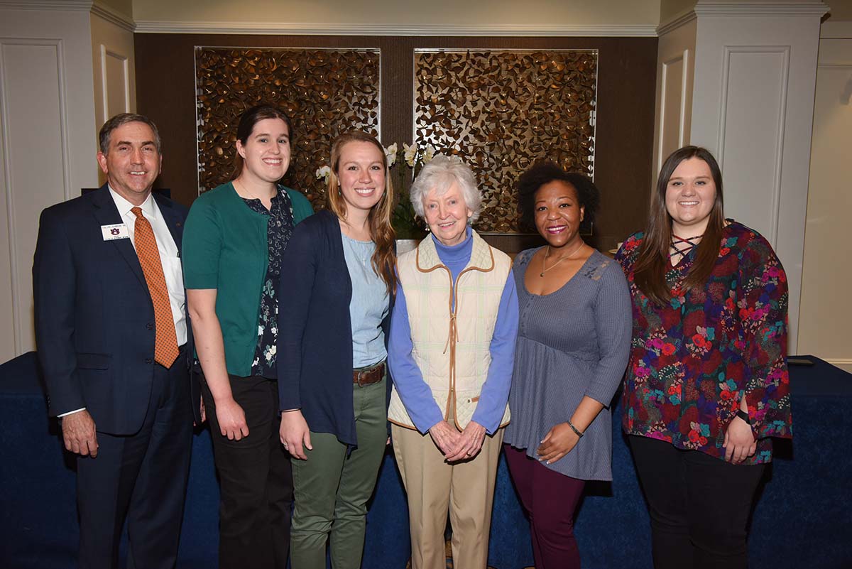 Around The College Auburn Veterinarian Auburn University College